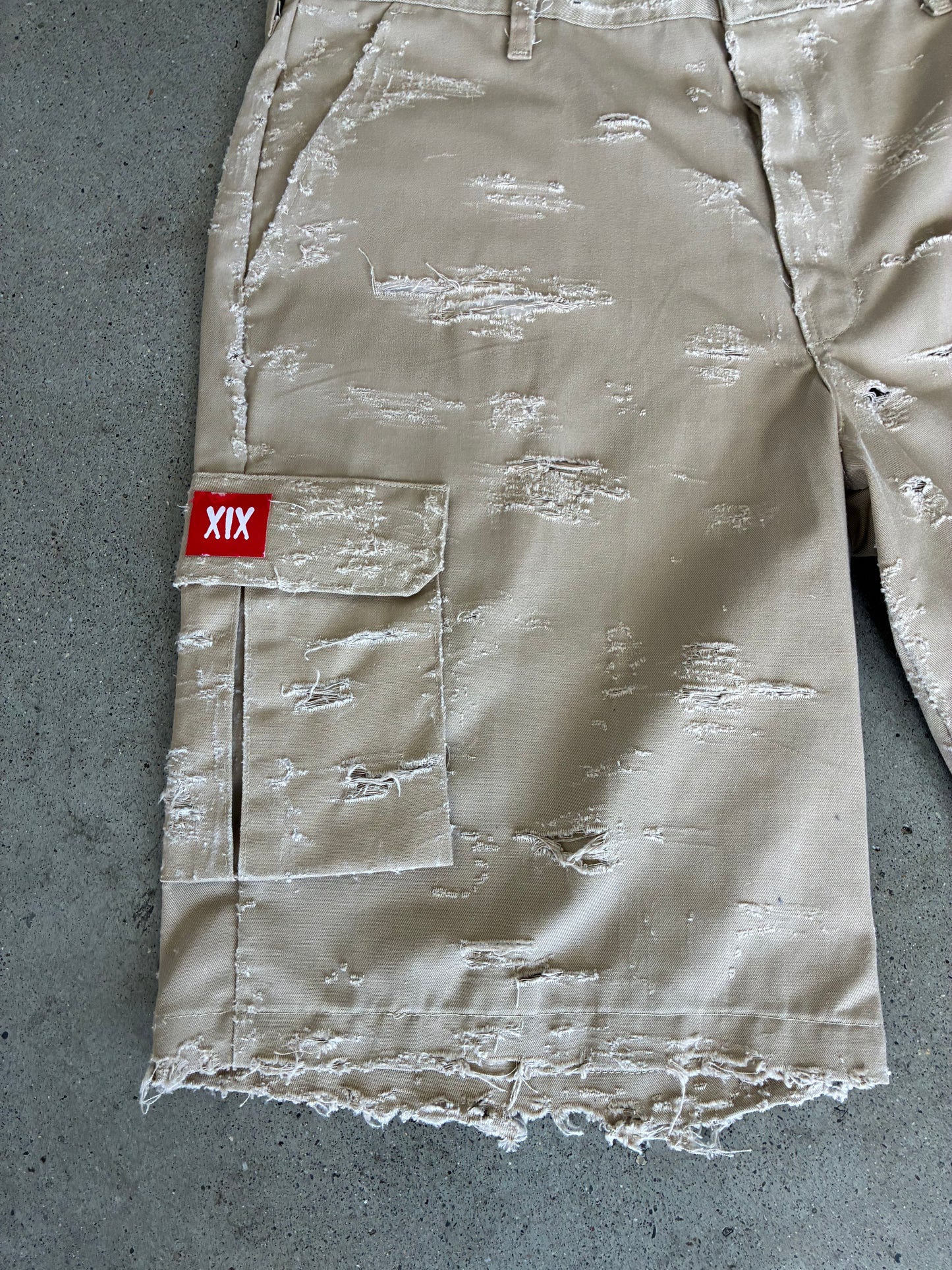 1OF1 XIX DISTRESSED CARGOS SZ 36