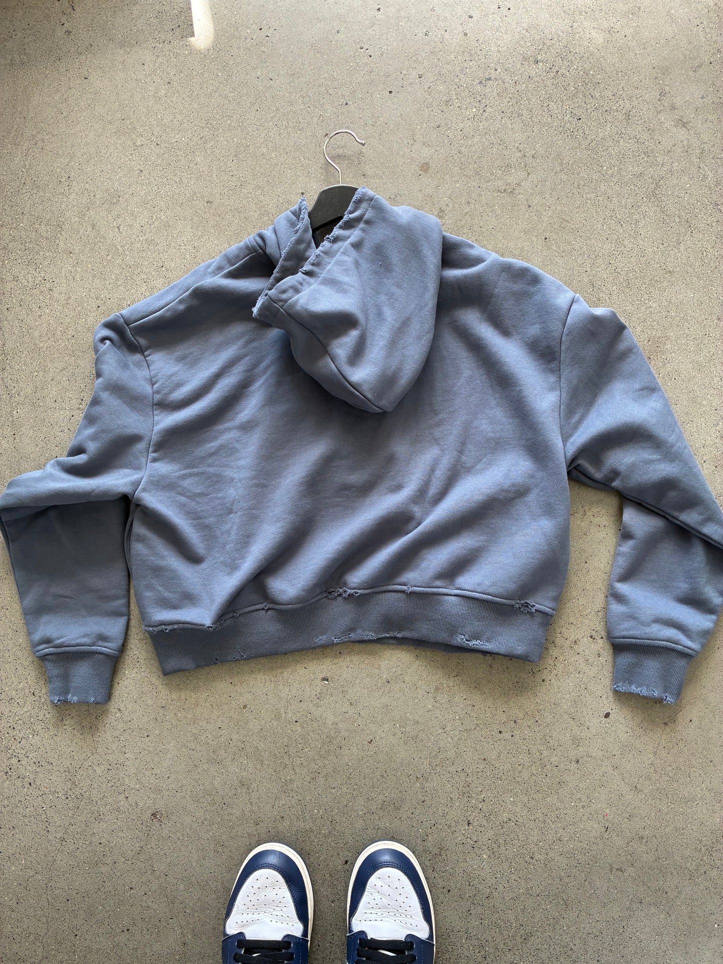 XIX HDC CROPPED & DISTRESSED HOODIE SZ S