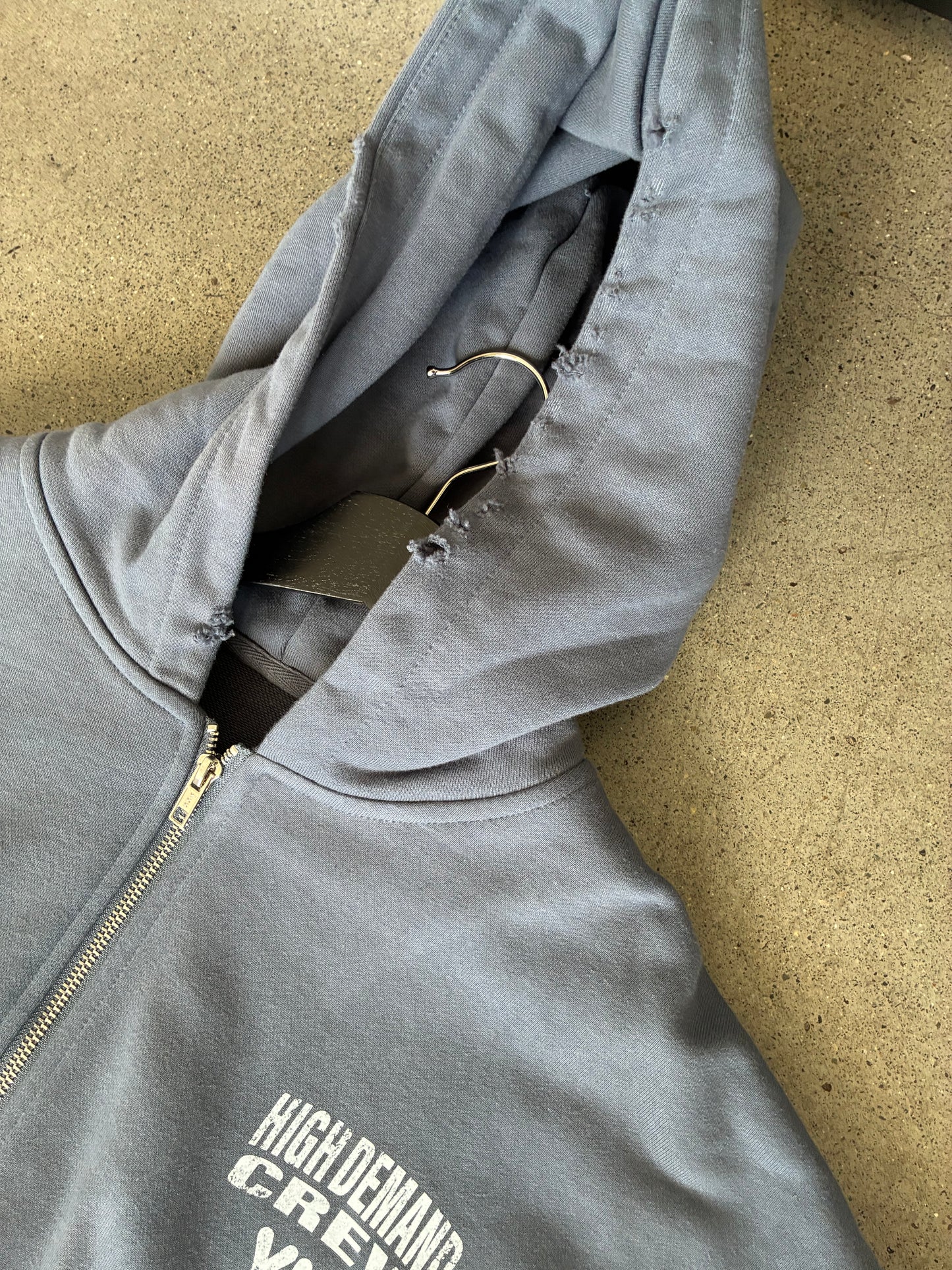XIX HDC CROPPED & DISTRESSED HOODIE SZ S
