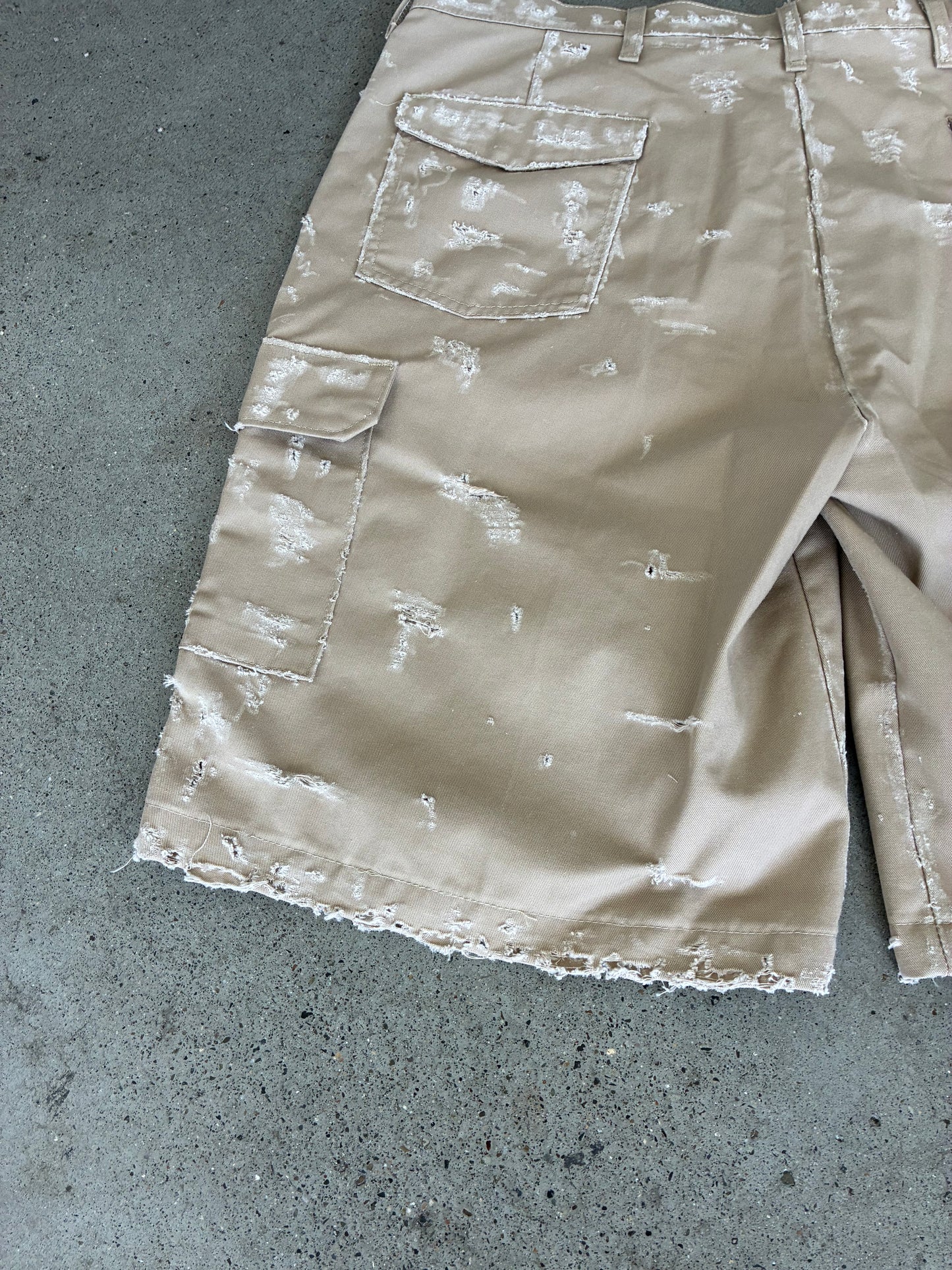 1OF1 XIX DISTRESSED CARGOS SZ 40