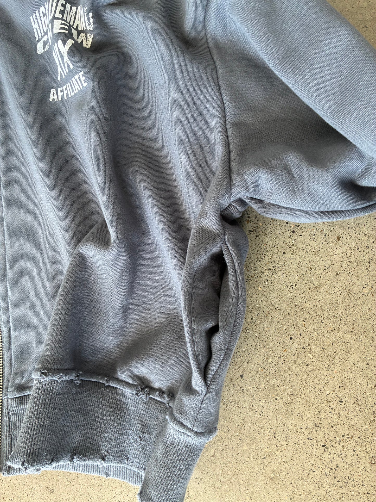 XIX HDC CROPPED & DISTRESSED HOODIE SZ M
