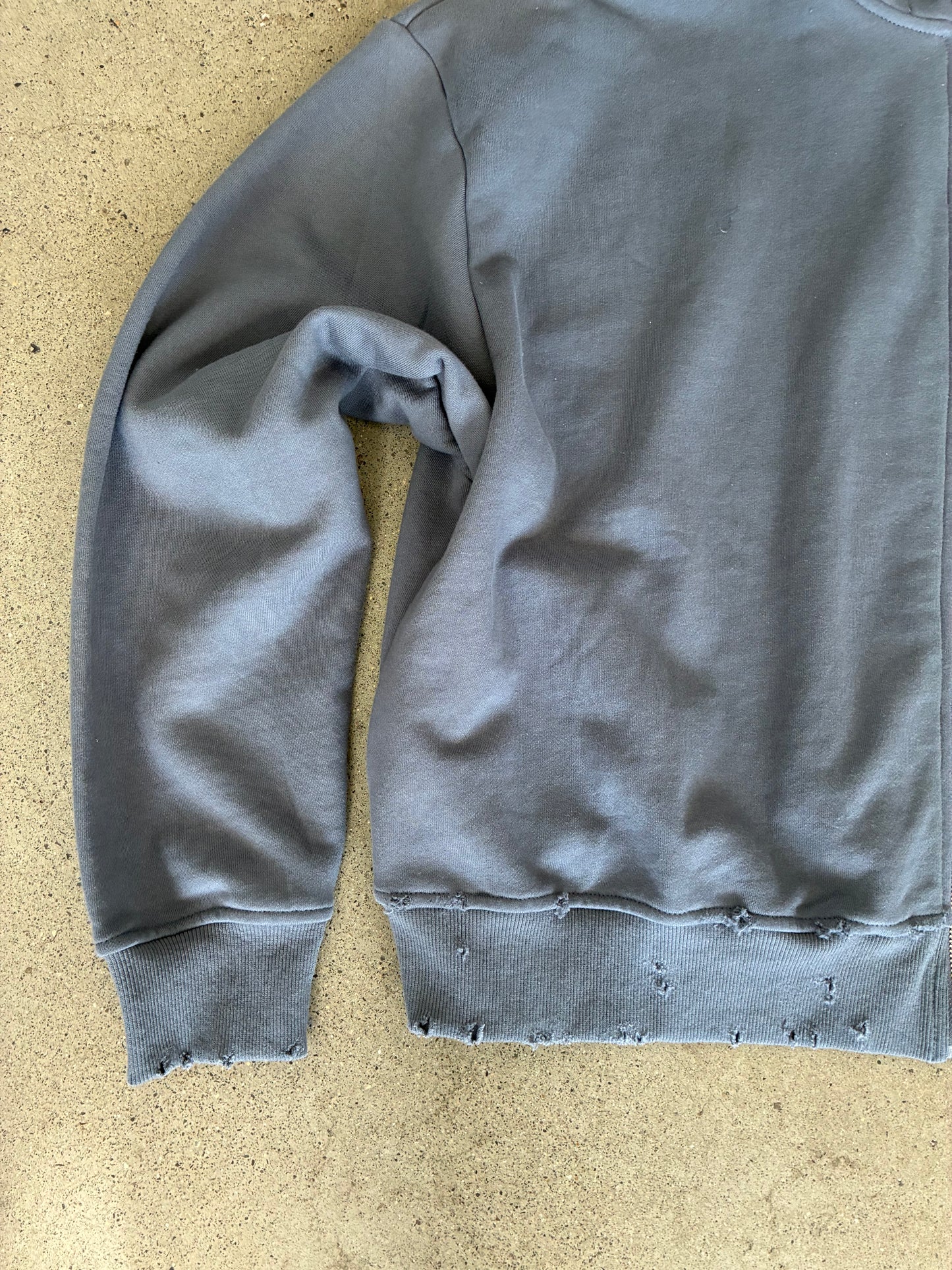 XIX HDC CROPPED & DISTRESSED HOODIE SZ XL