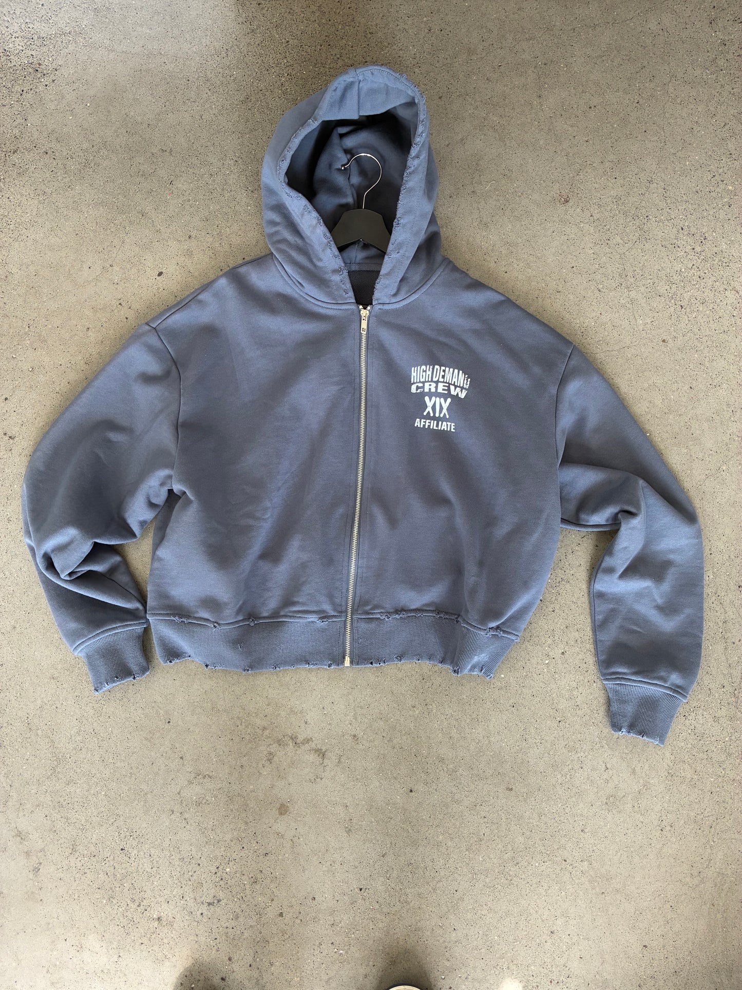 XIX HDC CROPPED & DISTRESSED HOODIE SZ S