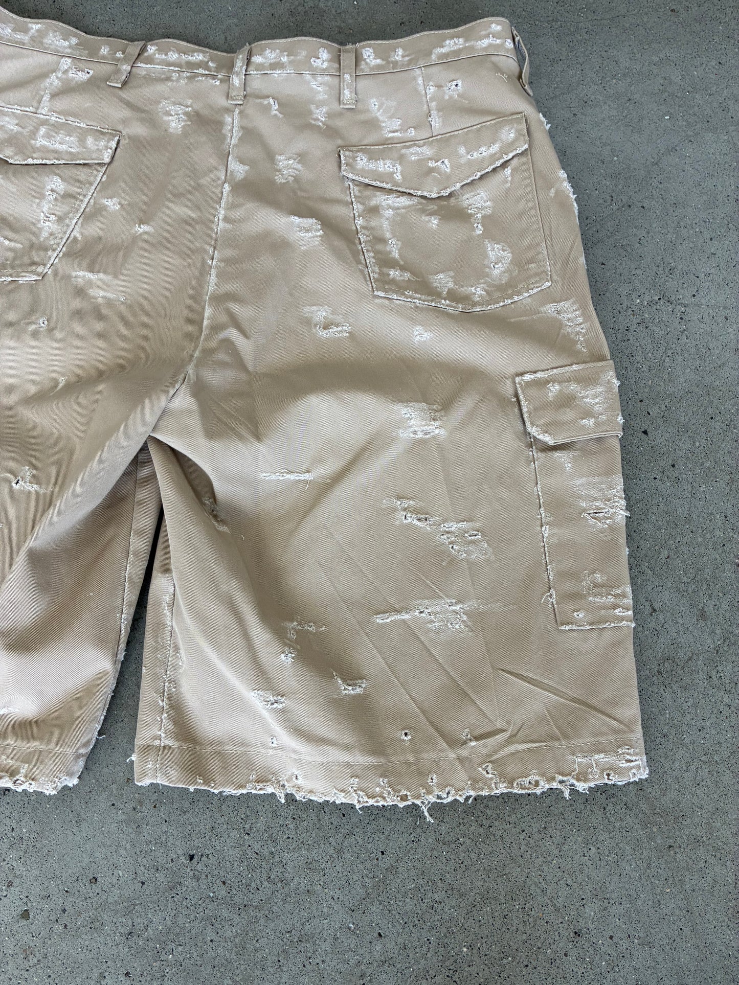 1OF1 XIX DISTRESSED CARGOS SZ 40