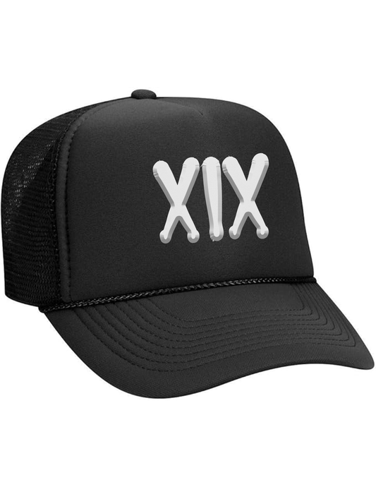 XIX TRUCKER HAT IN BLACK