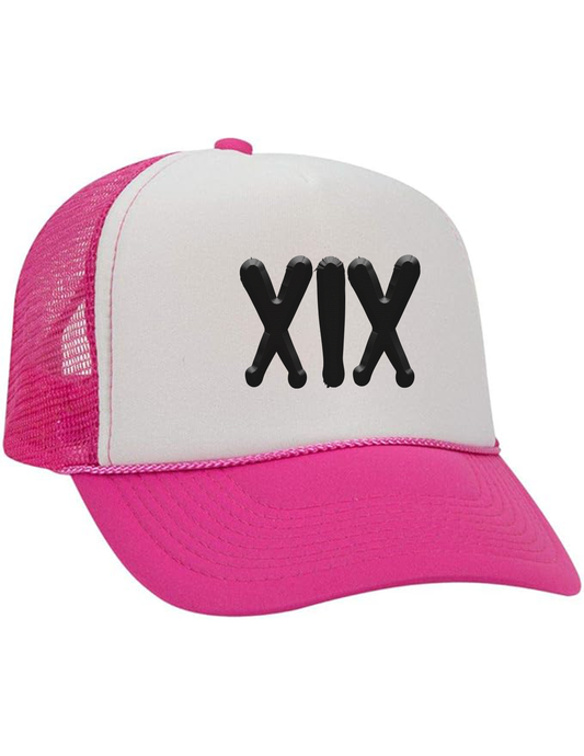 XIX TRUCKER HAT IN PINK